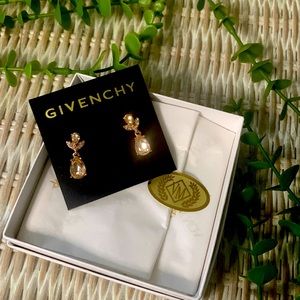 NWT Givenchy earrings